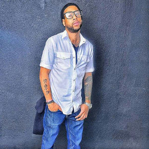 Meet your Posher, Larry